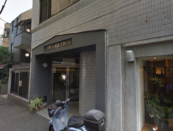 ひまなら出会い系Lapule友達・恋人探しするチャットアプリ運営会社場所